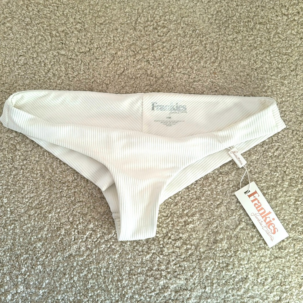 Frankies bikini bottom Greer ribbed bottom 11109RB